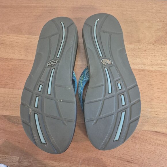 Chaco Womens Flip Flops Size 7 Black With Blue Patterned Straps - Picture 4 of 4